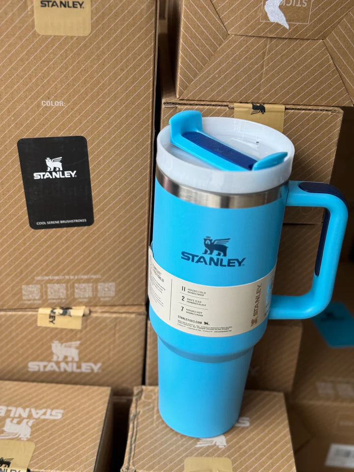 The Quencher H2.0 Flowstate™ Tumbler Stanley Cup