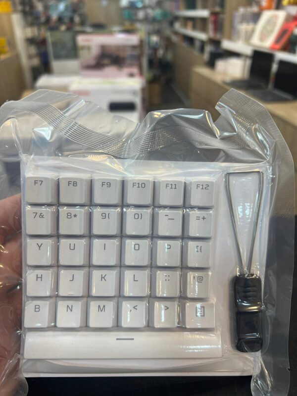 HyperX PBT Keycaps – Full Key Set, Double Shot PBT Material, English (UK) Layout, 104 Keys – White - Image 6